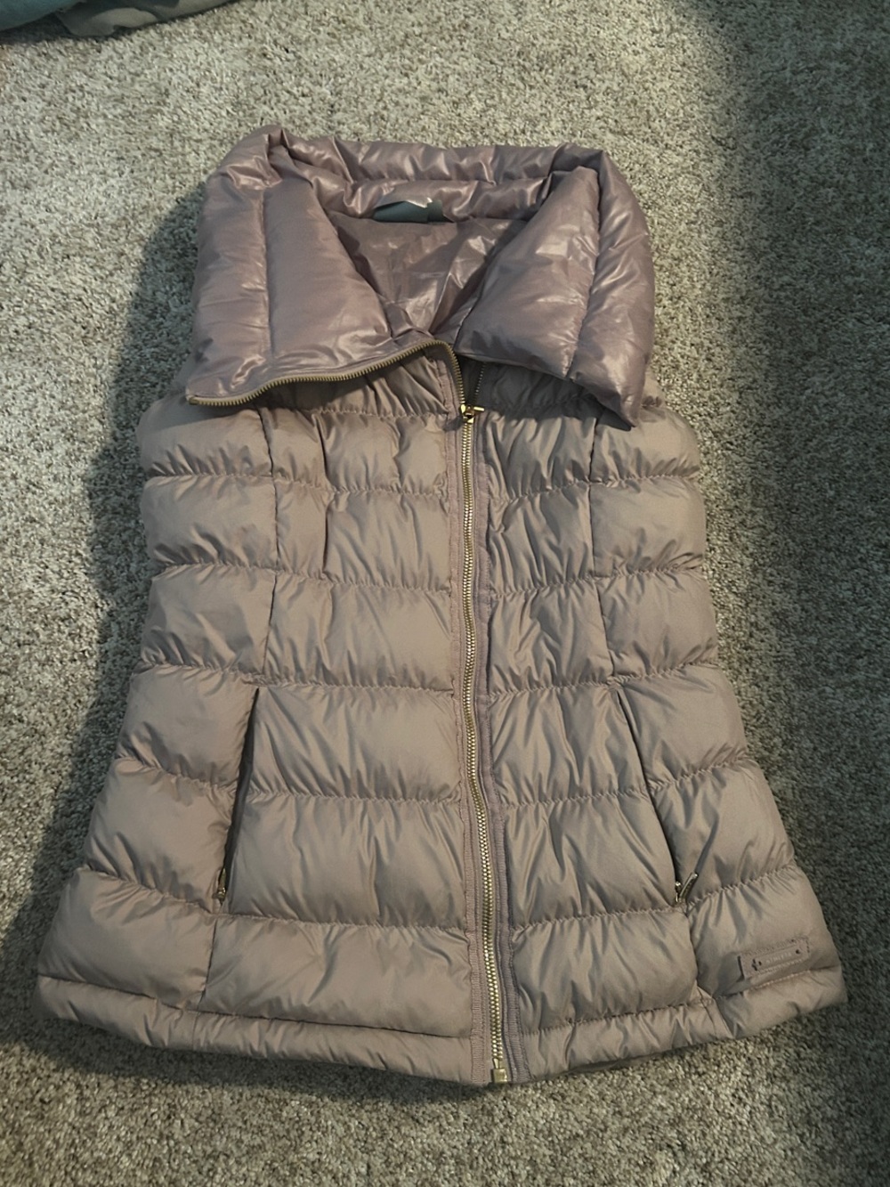 Athleta Goose Down Quilted Puffer Vest